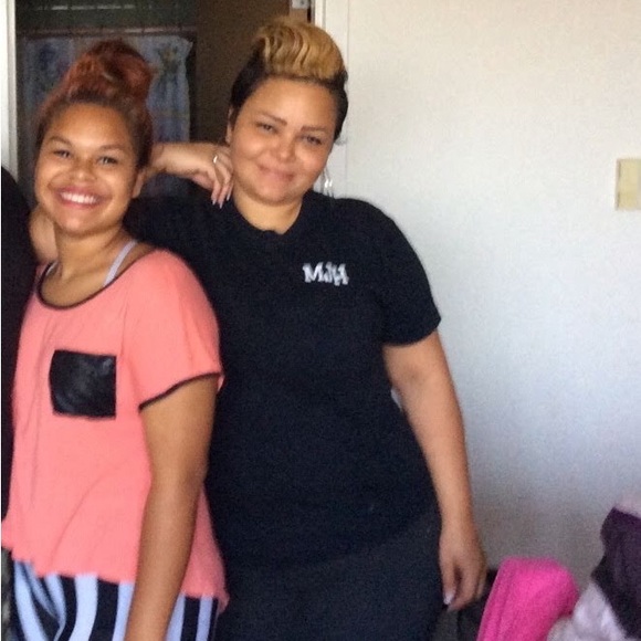 Meet your posher - Picture 5 of 8